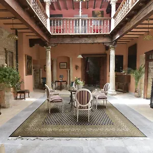 https://casa-palacio-el-caballero-de-malta.es-andalucia.com