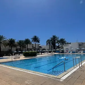 https://oasis-costa-del-silencio.in-canary-islands.com
